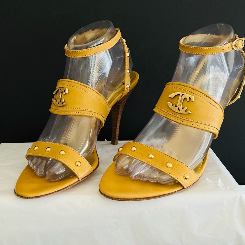 Roberto Cavalli tan leather logo heeled sandals 37.5